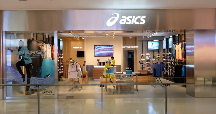 Sky Bridge Mall Grand Indonesia Lantai 3-ASICS