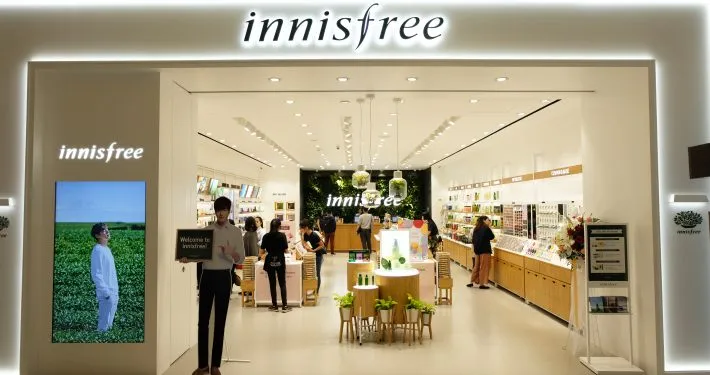 Tenant West Mall Grand Indonesia-INNISFREE